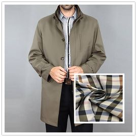 نخ - رنگ 100٪ پوشش پلی استر پارچه مربع بزرگ برای لباس / باد - کت